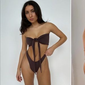 * BRAND NEW* 437 Luxury swim bandeau top